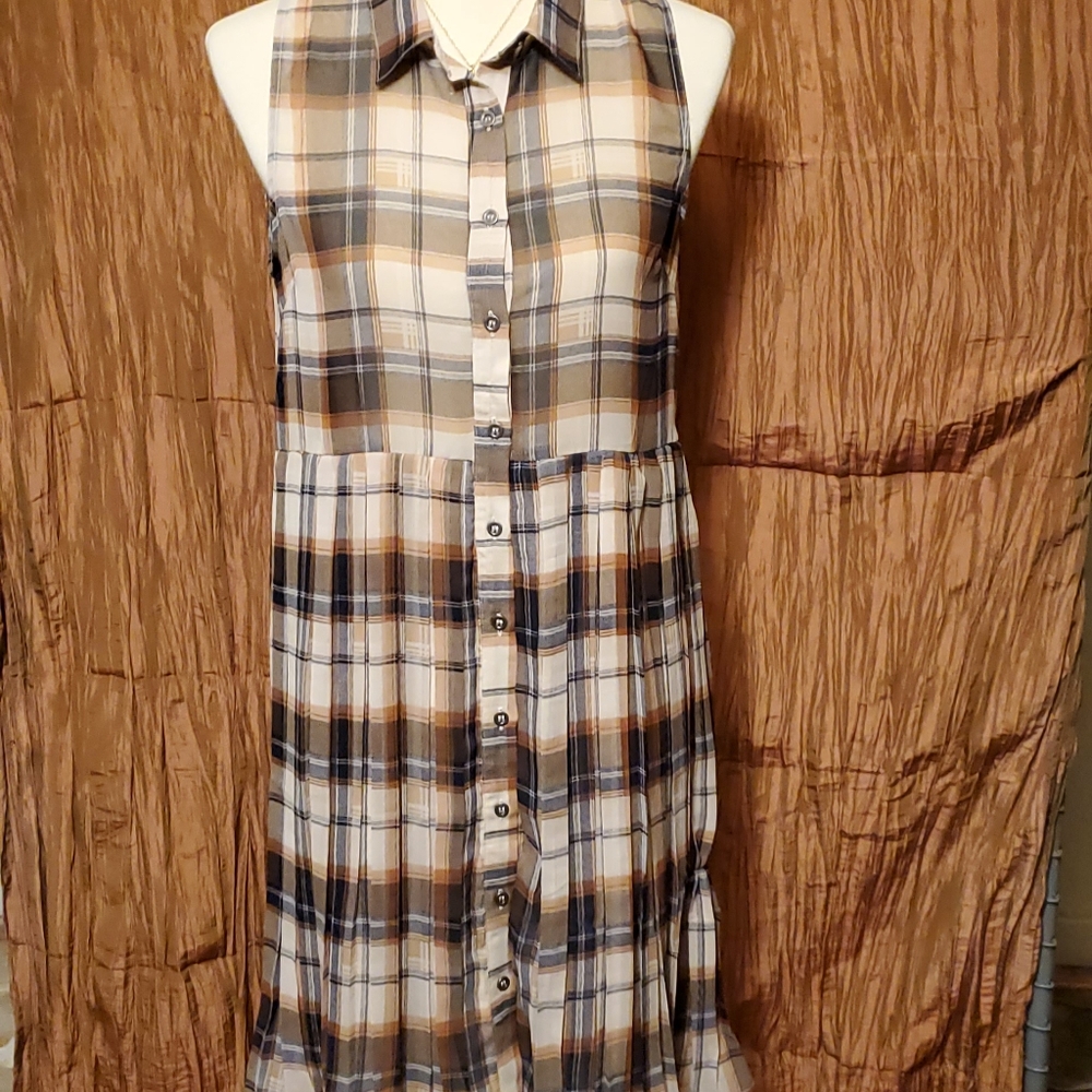 NWT Hem & Thread Dress size M